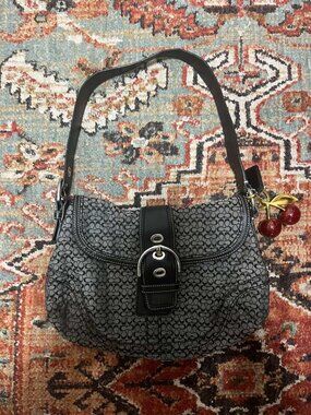 Vintage Coach Soho Signature Buckle Flap Hobo Bag Y2K Black
